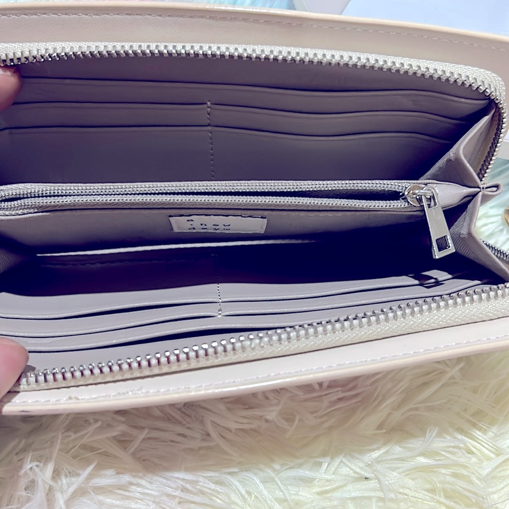 NWOT A New Day Shoulder Bag & Wallet you can Use this as A Hang on Shoulder - Picture 13 of 15